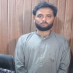 نوابشاہ(رپورٹ۔انور عادل خانزادہ)ایس ایس پی شہید بینظیر آباد کا قائد عوام یونیورسٹی میں طالبعلم کے