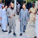 ڈی ایچ او شانگلہ ڈاکٹر نزر محمد کیٹیگری ڈی ہسپتال بشام کا اچانک دورہ کیا۔
