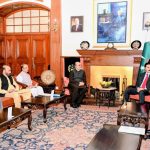 گورنر خیبرپختونخوا فیصل کریم کنڈی کی زیر صدارت گورنر ہاؤس پشاور میں اعلی سطحی اجلاس منعقد ہوا۔